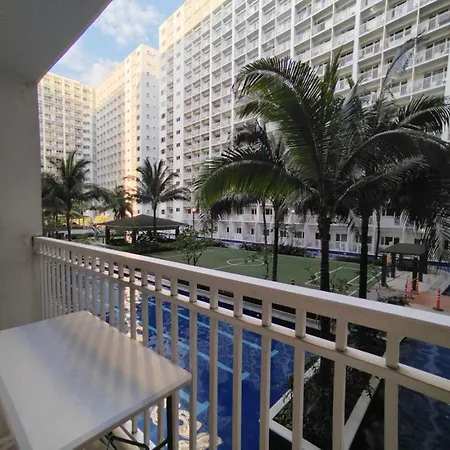 Shore 1 Residences - 2 Bedroom With Pool View Near Moa And Naia